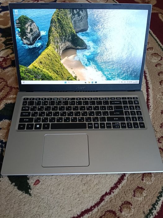 Acer core i3 1115G4 8/512gb