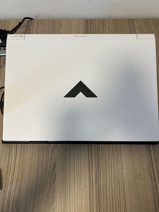 Продавам HP Victus 15 Gaming Laptop – RTX 3050 Ti / Отлично състояние