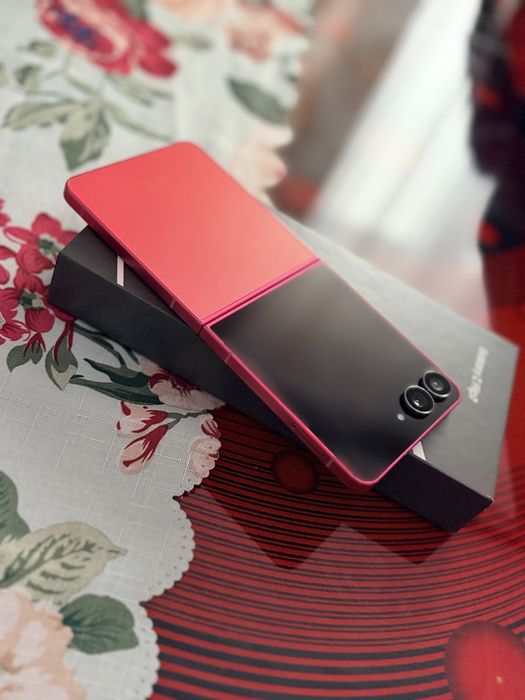 Vand samsung galaxy z flipp 7