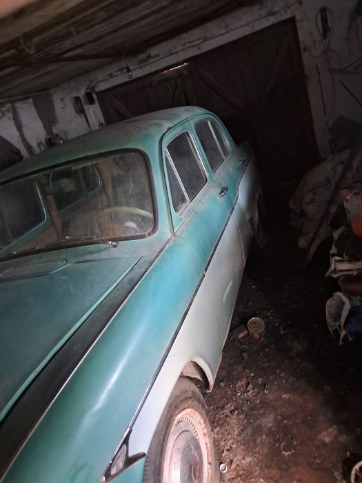 Автомобиль Москвич 407
