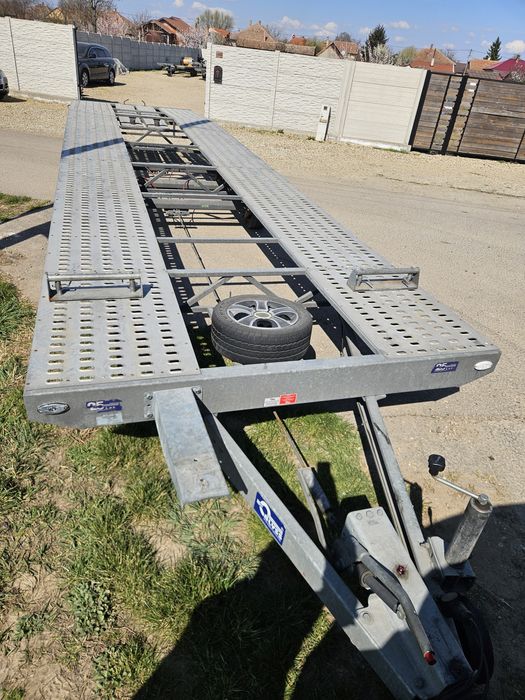 Trailer, platforma 8,5 metri pe 3 axe marca blyss adusa din germania,