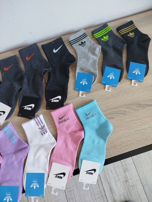 Șosete damă/bărbat noi cu eticheta Nike/Adidas toate mărimile