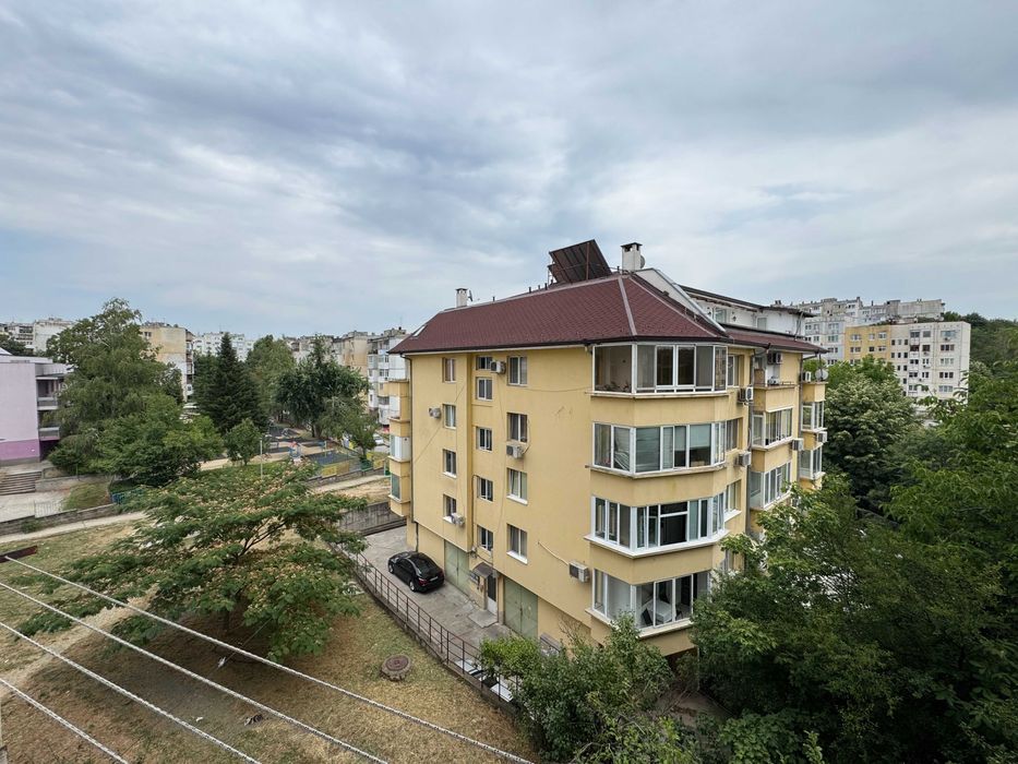 Продава се Тристаен апартамент в Велико Търново, Бузлуджа - 75 кв.м за 1000 €/кв.м - Снимка #3