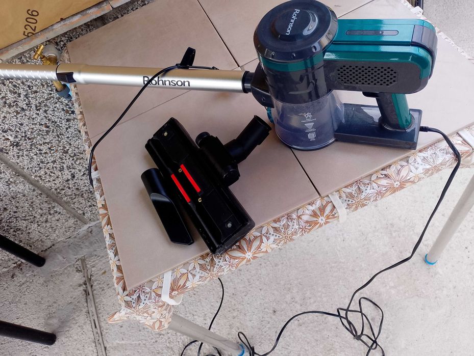 Прахосмукачка Rohnson..