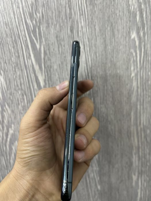 IPhone 11 Pro Max 256GB     .