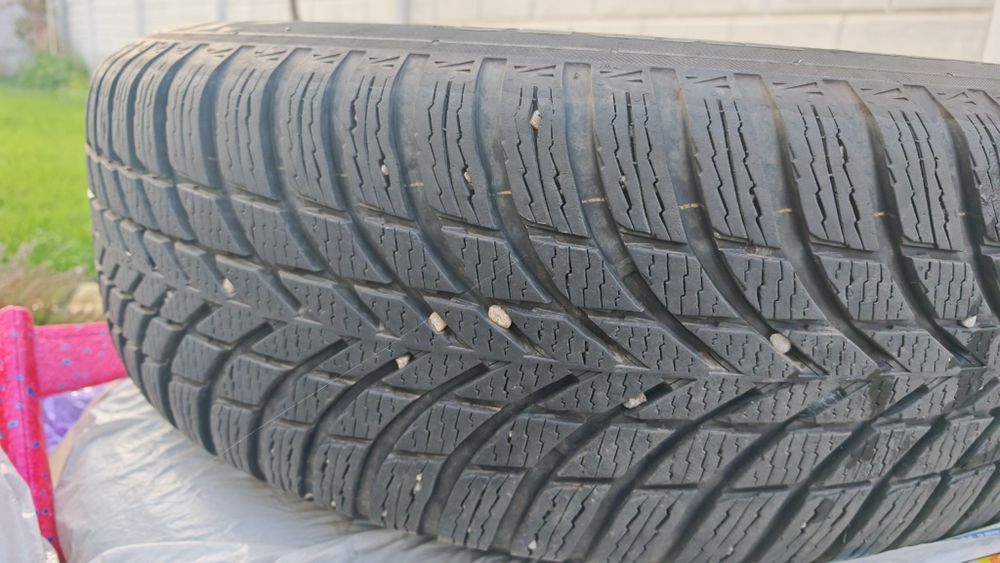 Set 4 roți complete Toyota RAV4 Hybrid – Nokian Snowproof 2 SUV – 225/65 R17