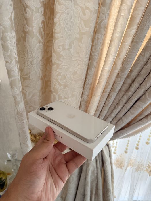 iPhone 13/128Gb - В отличном состоянии