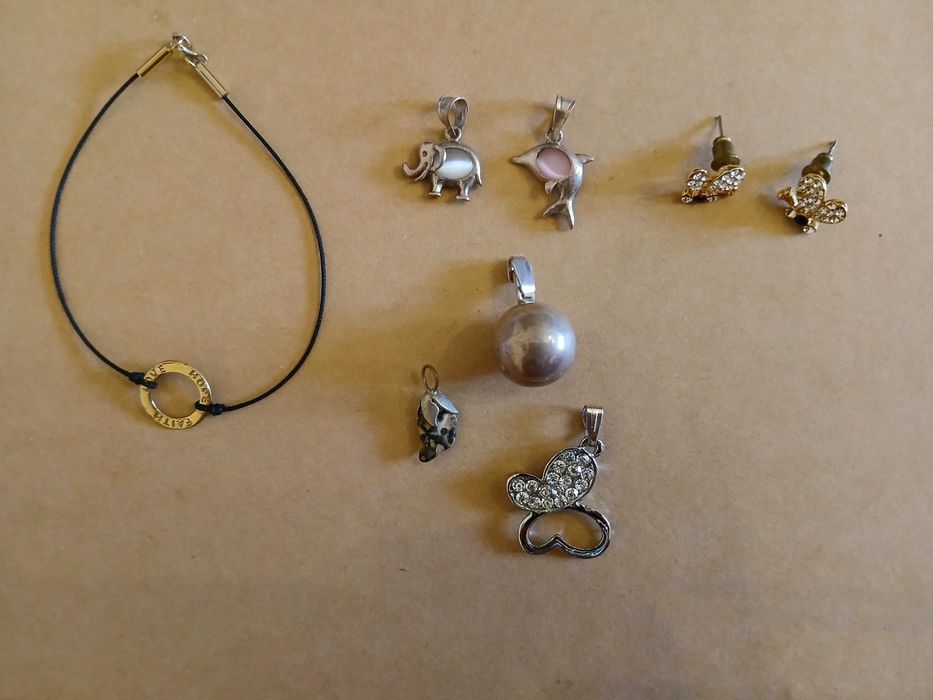 Бижута - обеци и висулки