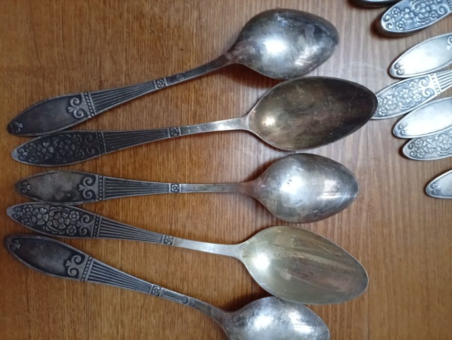 Приборы столовые можно на добор