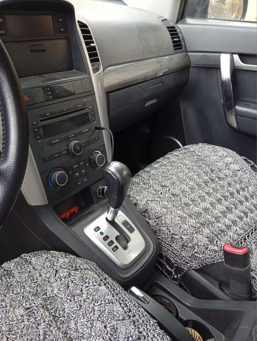 Chevralet Captiva yaxshi xolatda urilmagan