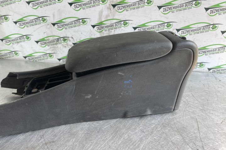 Cotiera Mercedes-Benz C-Class W203/S203/CL203