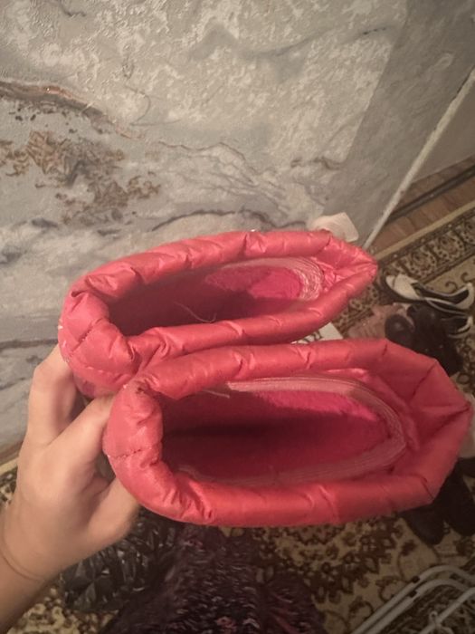 Продам обувь 39,23,27 размера