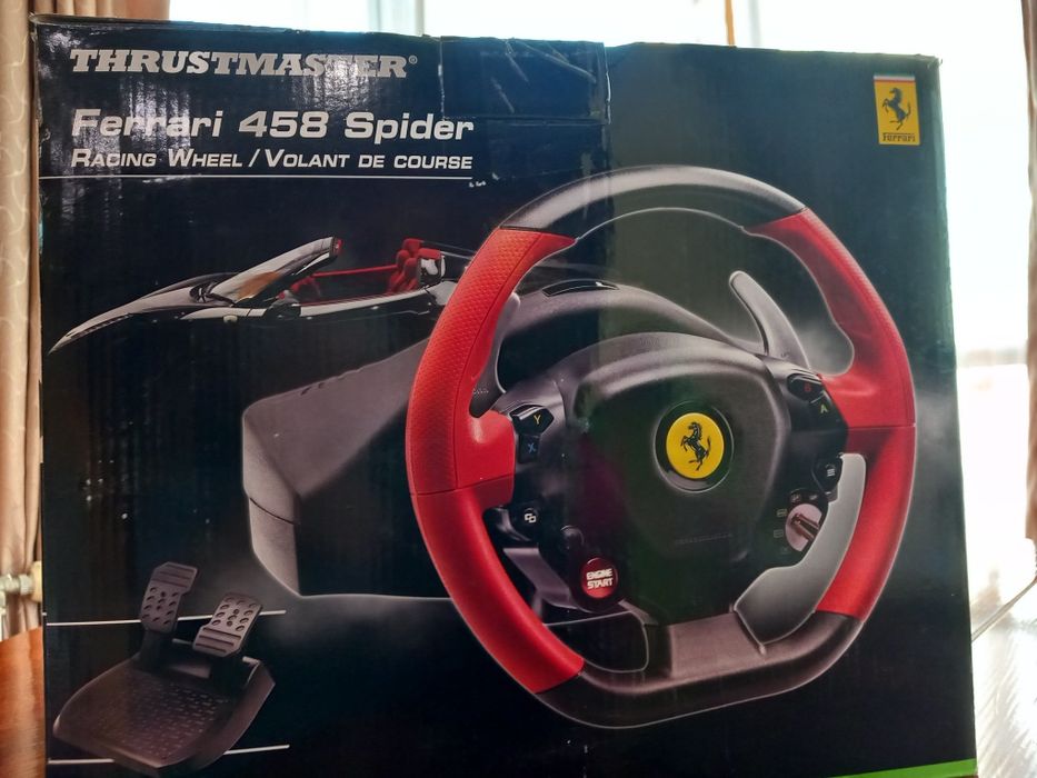 Волан с педали Thrustmaster - Ferrari 458 Spider, черен/червен