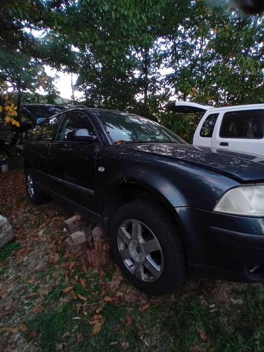 vand passat b5 2005 pentru dezmembrari sau intreg