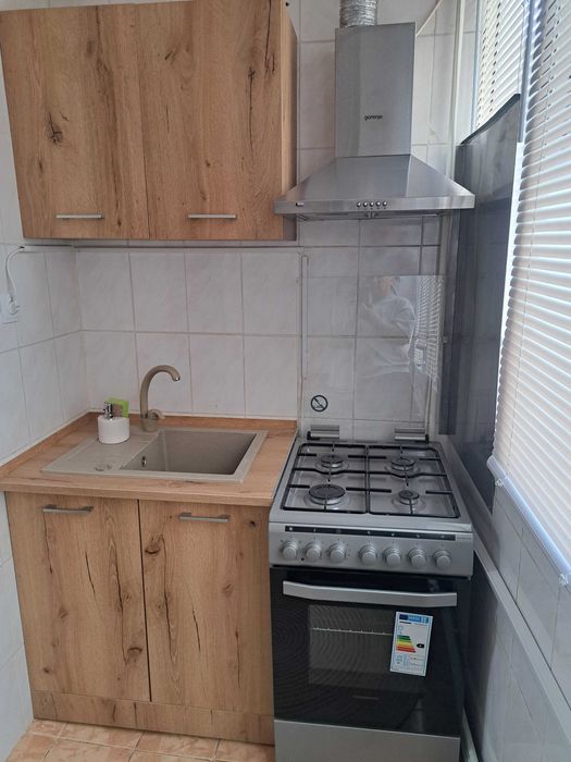 Apartament cu 2 camere de inchiriat la intersectia Spania cu Nanterre - Vedere 6