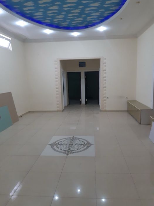 Сдаю участок не большой 110 кв  недорго под жилье или офис  .