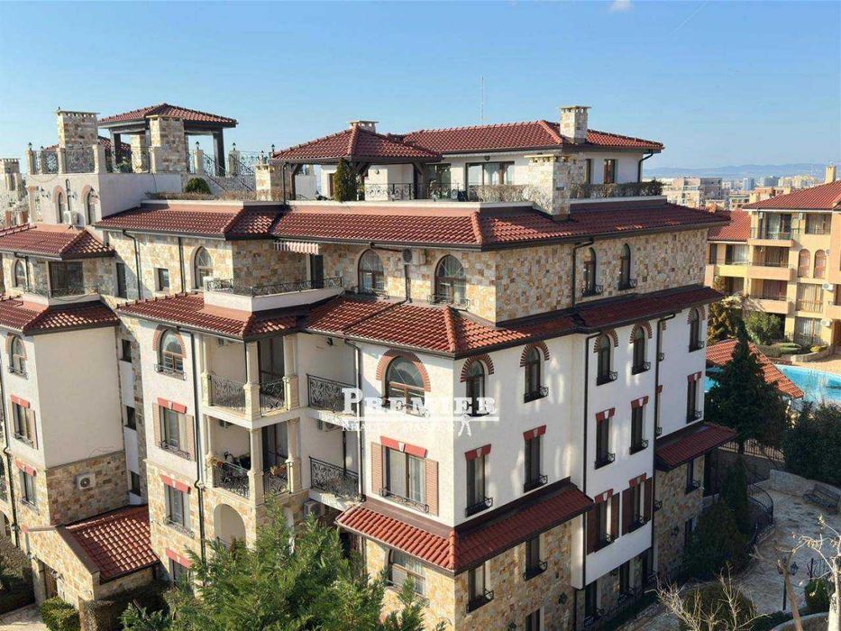 Продава се Тристаен апартамент в Свети Влас - 87 кв.м за 2012 €/кв.м - Снимка #17