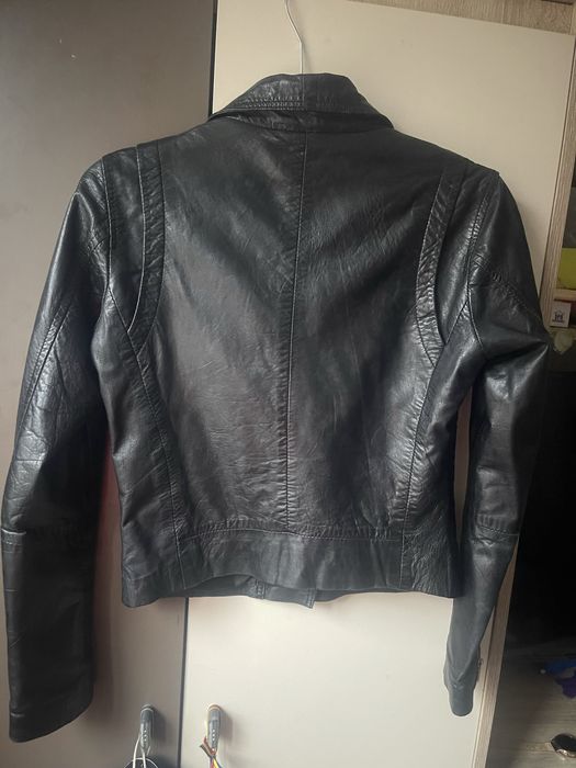 Geaca din piele naturala