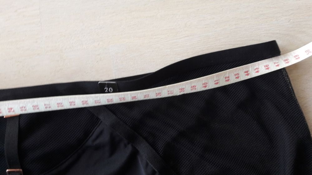 Красиви дамски дълбоки бикини от мрежеста материя