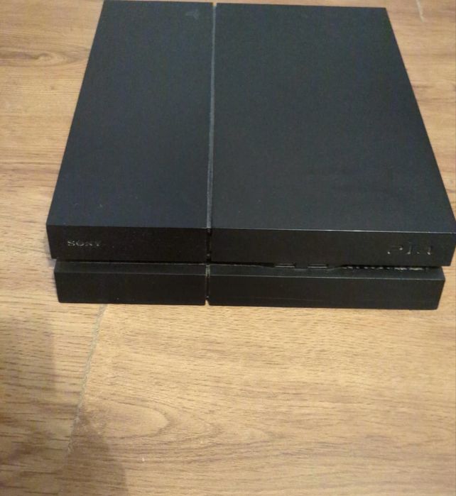 Paystation 4  vand sau schimb