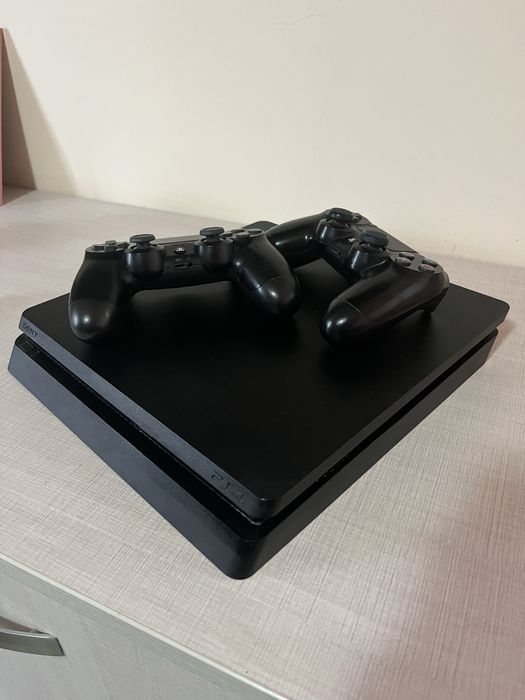 PlayStation 4 500GB