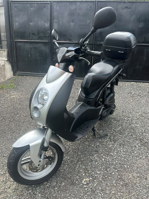 Scuter Peugeot ludix,Honda Bali
