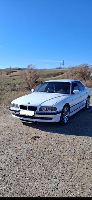 Продам  срочно BMW E38