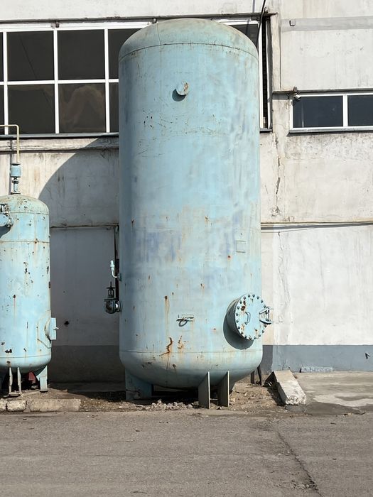 Продается токарный, пресс ножницы, сверлильный станок, ресивер итд.