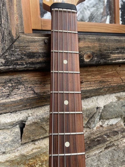 Fender Stratocaster 2019 MIM