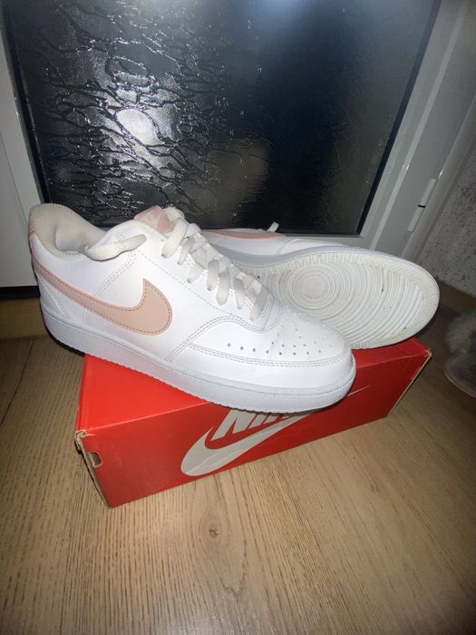 Nike Court Vision Low