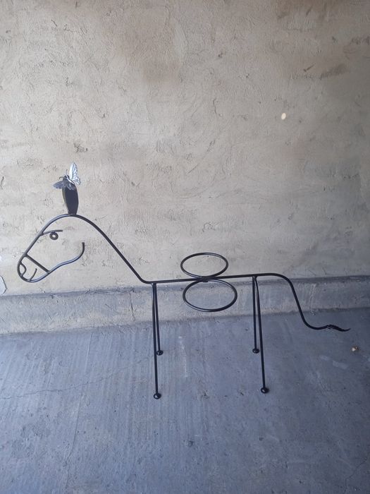 Подставка для цветов" Ослик"