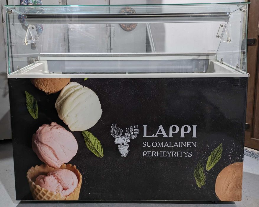 Frigider profesional pentru înghețată 7 cuve cofetării sau gelaterii