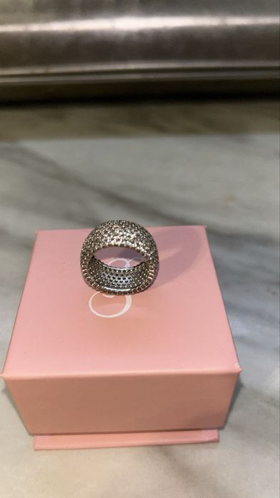 Сребърен пръстен с цирконий