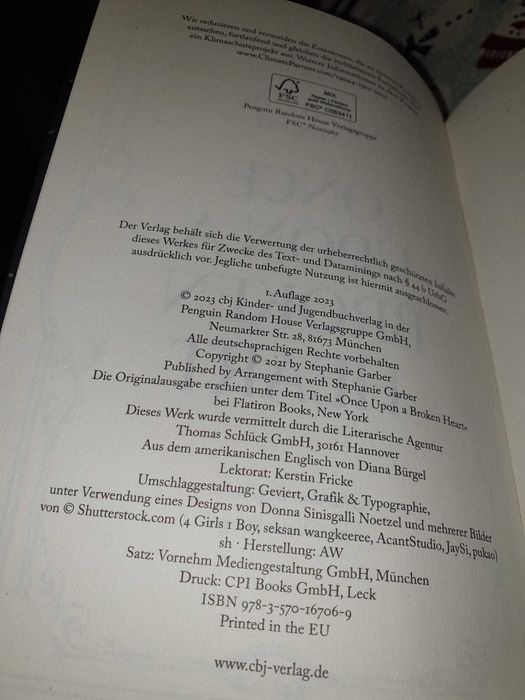 Stephanie Garber - Once Upon a Broken Heart - на немски език