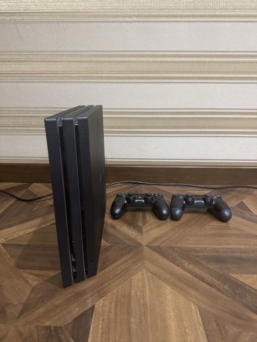 Playstation 4 pro 1 tb