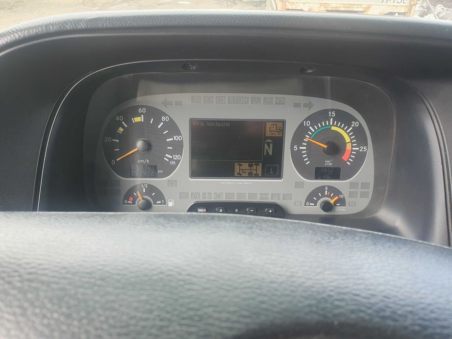 Vindem ansamblu basculabil Mercedes Actros si remorca cereale agregate etc