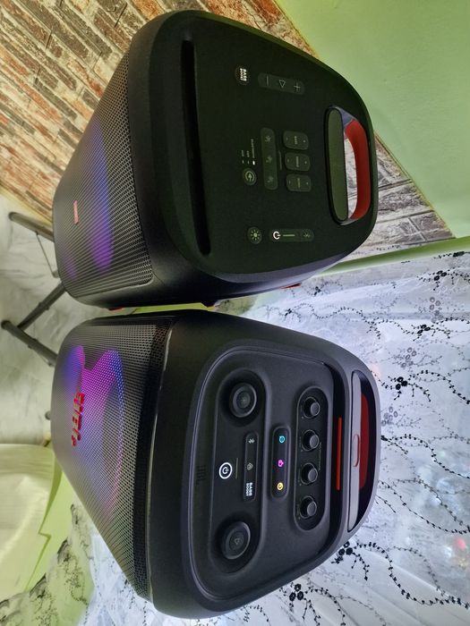 Schimb cu jbl partybox 1100 plus diferență