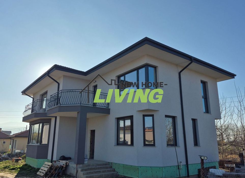 Продава се Къща в с. Златитрап, Област Пловдив - 263 кв.м за 702 €/кв.м - Снимка #4