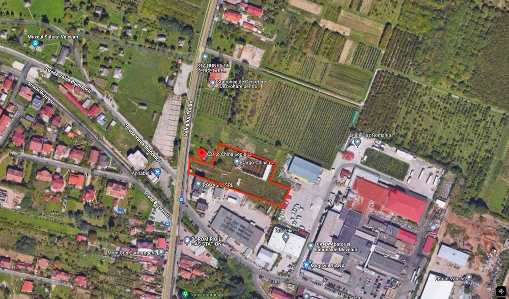 Teren 6129 MP + clădire 1720mp,  Muzeul Satului Vâlcea - Bujoreni