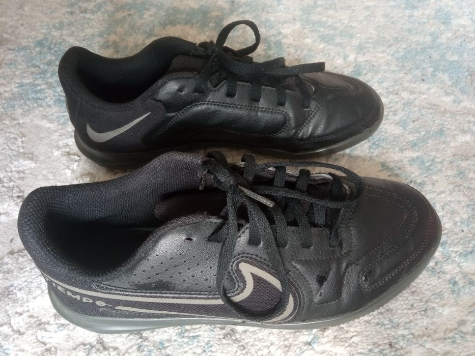 Бутцы футбольные 36 размера