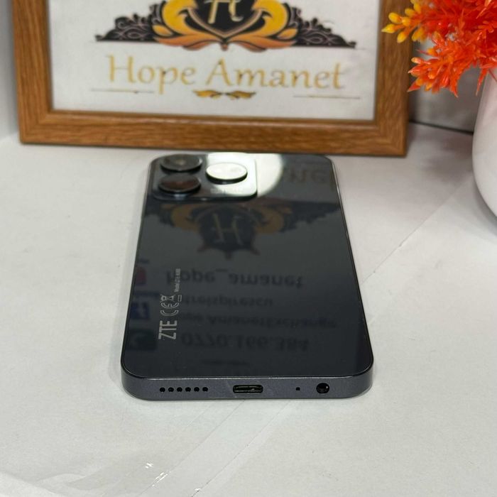 Hope Amanet P2 ZTE Blade V50 256/4GB
