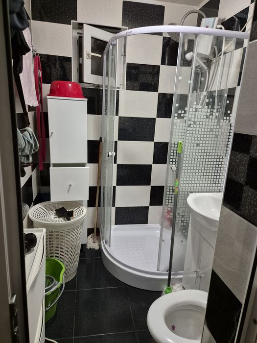 Apartament 3 camere  Aleea Vergului Bl 18 , sect 2