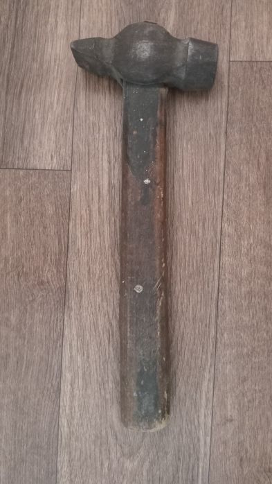 Молоток Советский