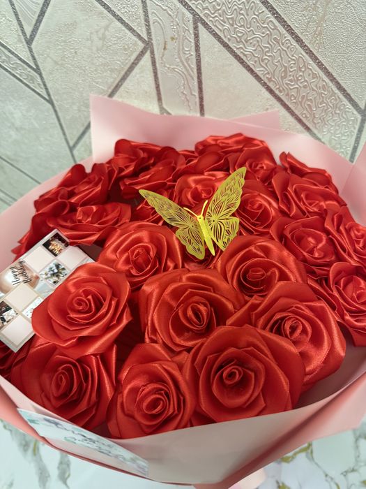 Букет  из атласных лент