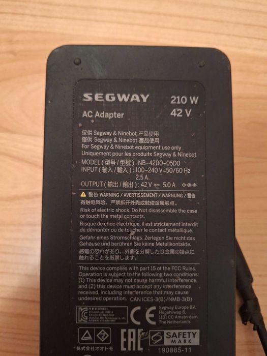 Segway AC Adapter 210W/42V