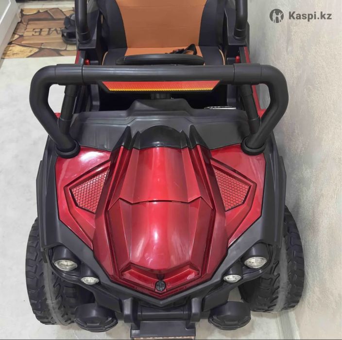 Продам машинку для детей