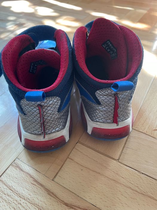 Маратонки Geox 37