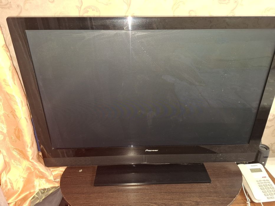 Продам телевизор Пионер