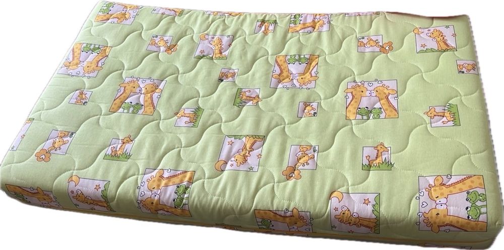 Детски матрак за кошара/ креватче