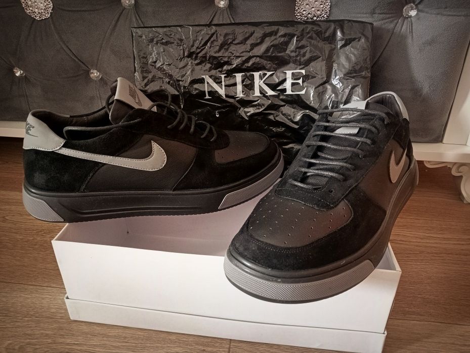 Продается кроссовки/кеды Nike